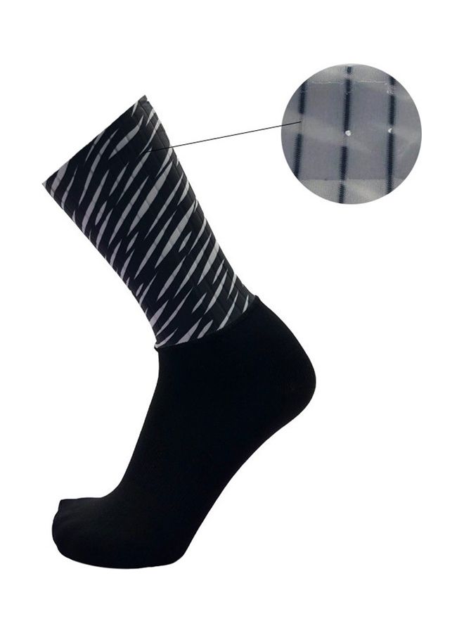 Generic Antiskidding Breathable Aero Socks - Image 3