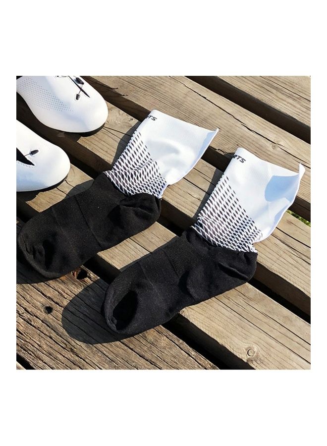Generic Anti-Slip Wearproof Cycling Socks  - Image 3