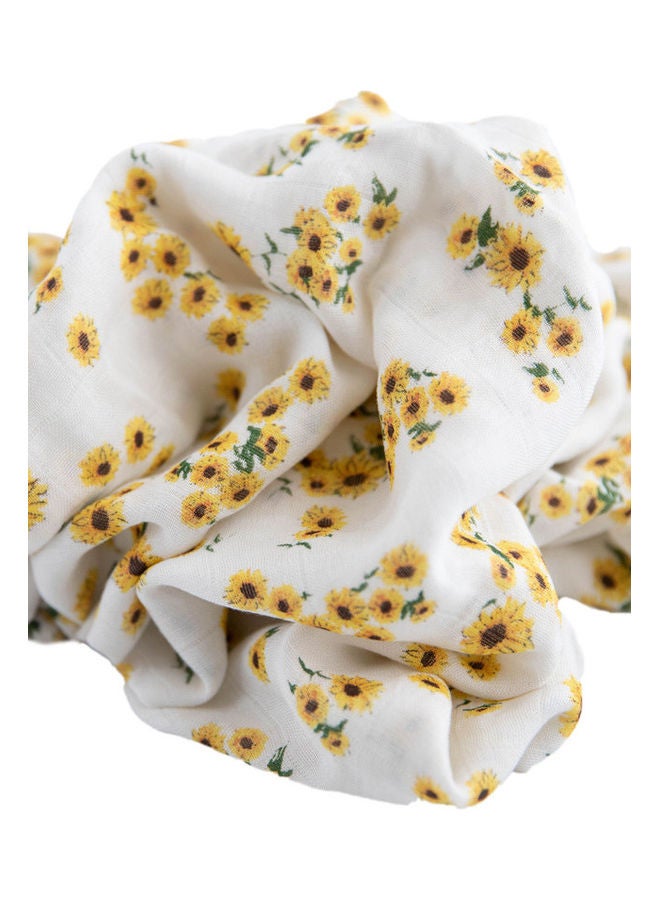 little unicorn - Deluxe Muslin Swaddle 2 Pack Set Ditsy Sunflower - Image 1