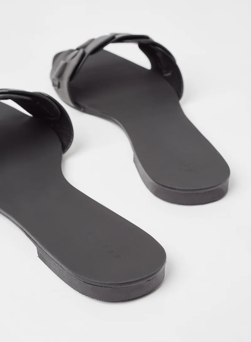 Mohito Woven Strap Flat Sandals Black