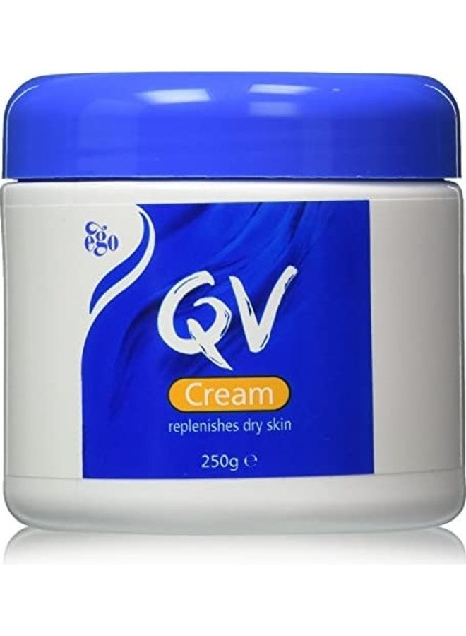 إيجو كريم كيو في مرطب للبشرة متعدد الألوان 250جرام