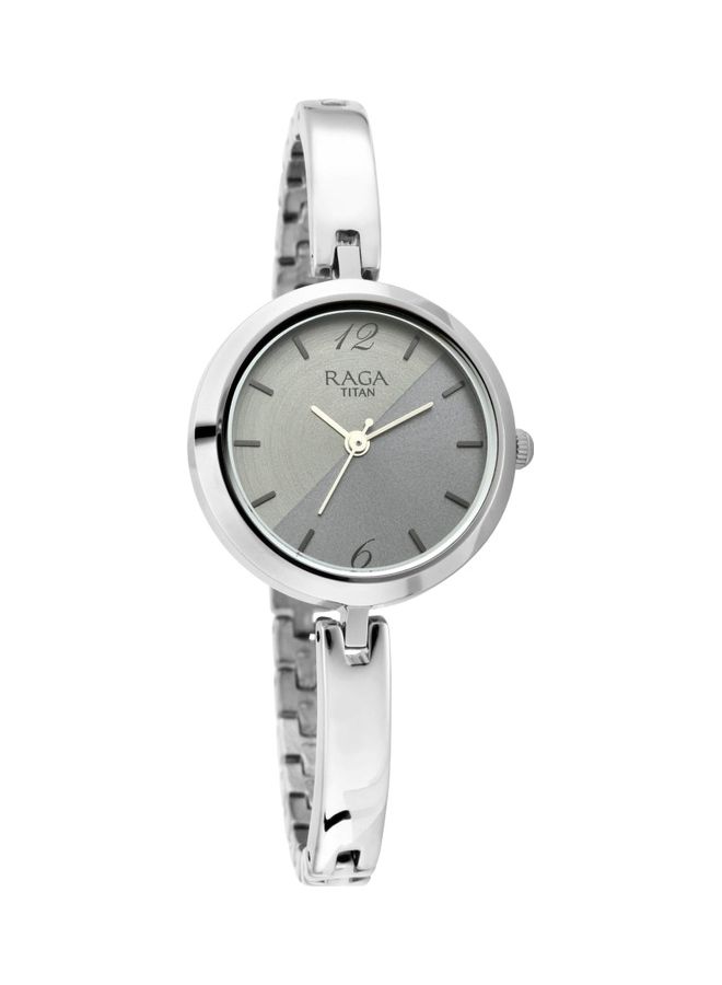 TITAN Women's Raga Metal Watch  Wo 2606SM05  - Image 2