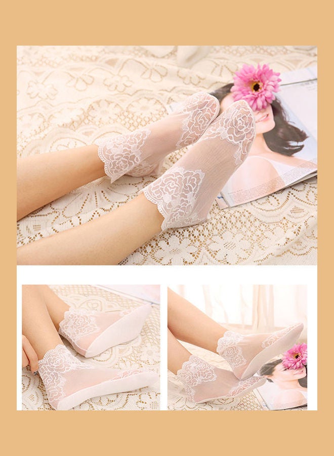 جوي شيك جوارب بطول الكاحل من الدانتيل مزينة بالزهور أبيض - Image 4