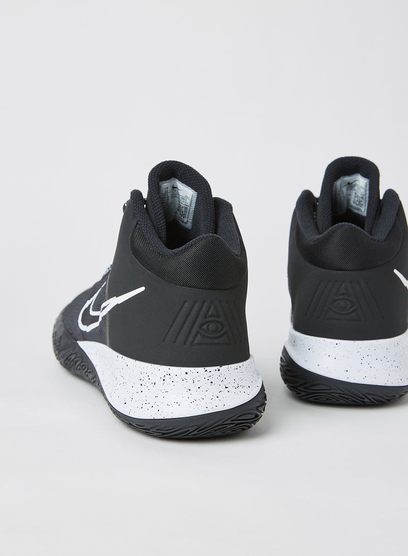 Nike - Kyrie Flytrap IV Basketball Shoes Black - Image 1