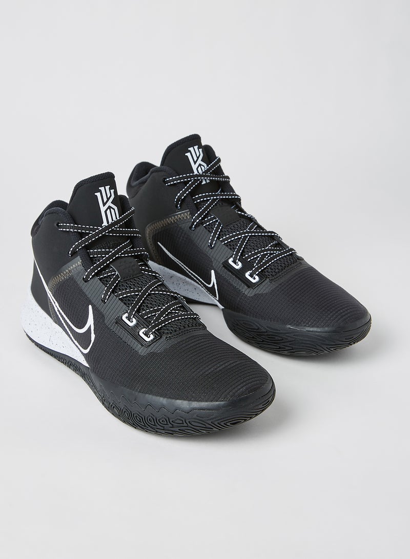 Nike - Kyrie Flytrap IV Basketball Shoes Black - Image 1