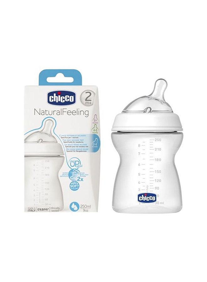 Chicco Natural Feeling Medium Flow Feeding Bottle White 2+ Months - 250 ml - Image 4
