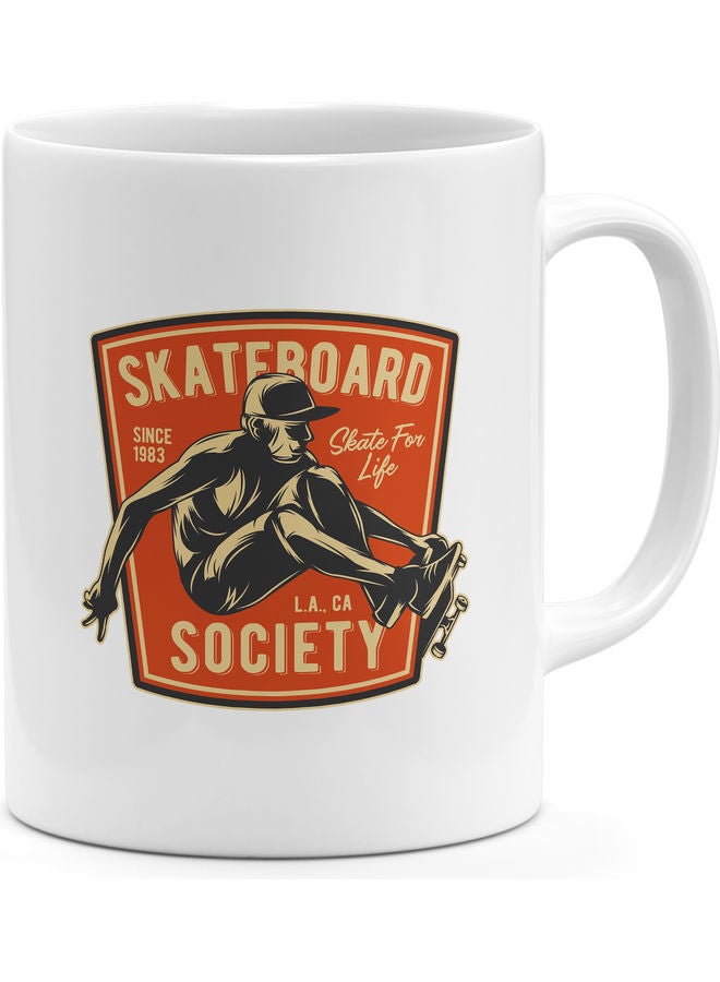 مج للقهوة بتصميم طبعة "Skateboard Society" متعدد الألوان - Image 1