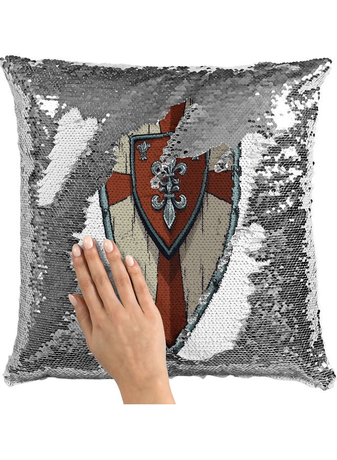 وسادة زينة مزخرفة بالترتر بطبعة درع صليبي أبيض/ بني/ فضي 40x40سم - Image 2