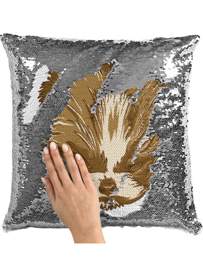 وسادة زينة مزينة بالترتر بتصميم كلب لطيف أبيض/ فضي/ بني 40x40سم - Image 2