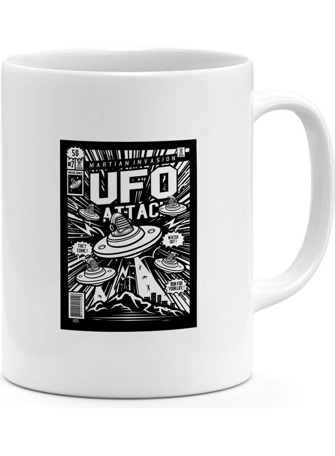 مج قهوة بتصميم طبق طائر وعبارة "Ufo Attack" أبيض - Image 1