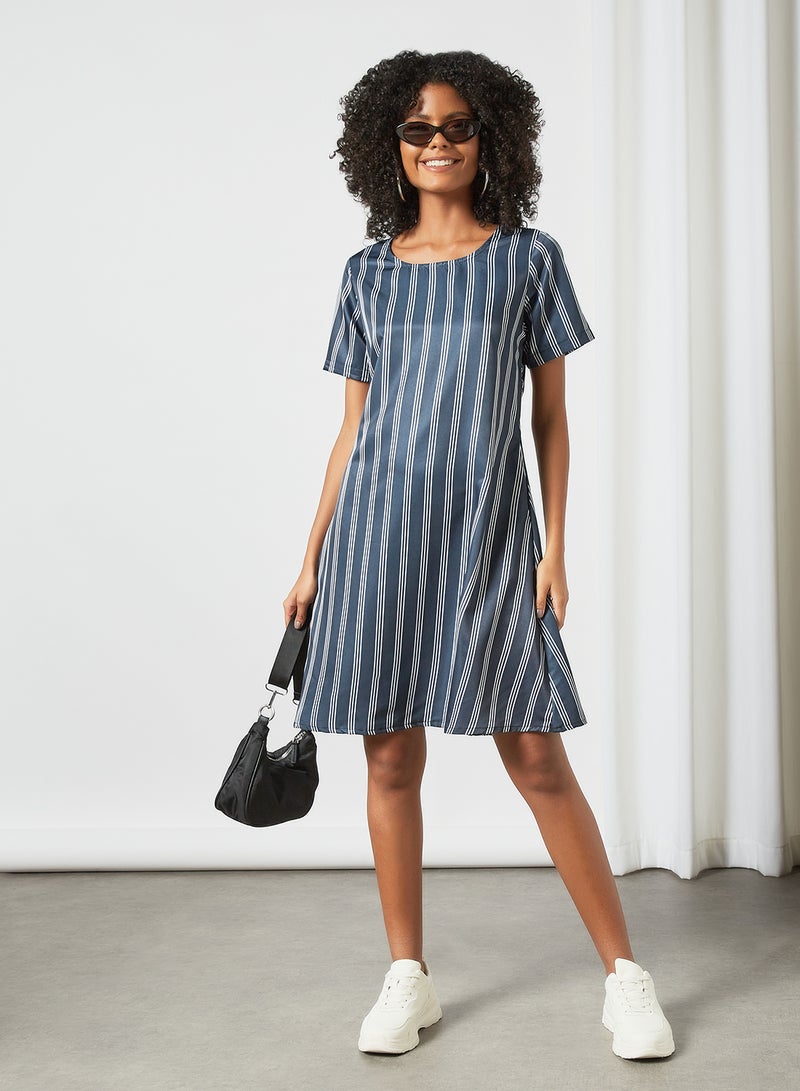 Aila - Fashionable Round Neck Dress Blue/White - Image 1