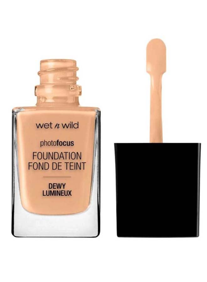 Wet N Wild Photo Focus Dewy Foundation Classic Beige  - Image 2