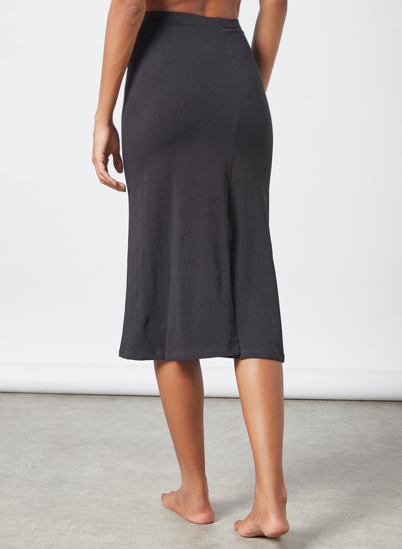 zivame - Basic Midi Slip Skirt Black - Image 1