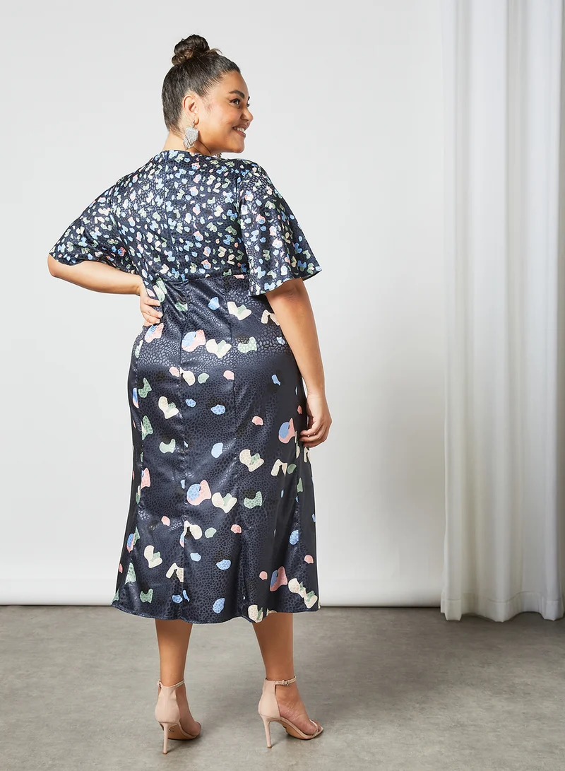 Chi-Chi London Plus Size Abstract Print Midi Dress