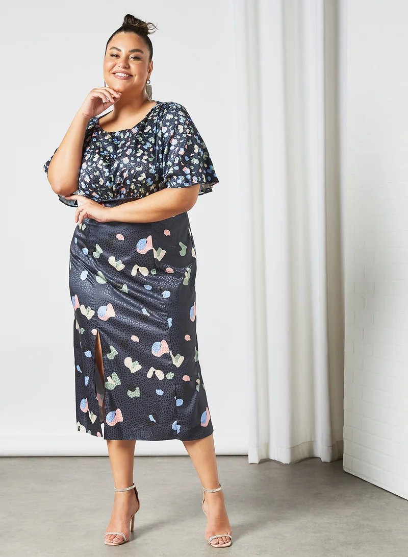 Chi-Chi London Plus Size Abstract Print Midi Dress Navy