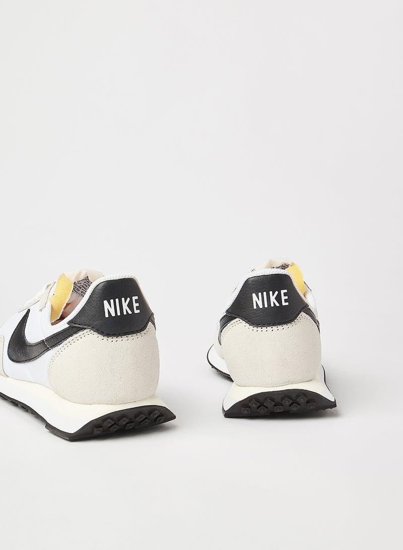 Nike - Waffle Trainer 2 Sneakers White/Black - Image 1