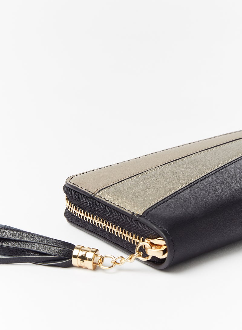 جوف محفظة مزودة بسحاب ملتف ومزينة بأشكال الشرابة أسود/ جانميتال - Image 3