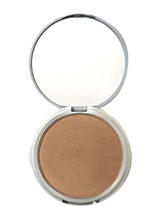 theBalm Betty-Lou Manizer Bronzer Bronzer Beige  - Image 1