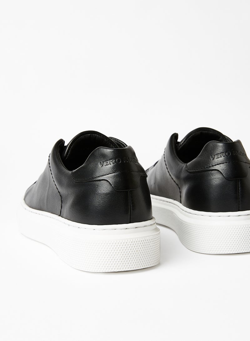 Maddie Leather Sneakers Black - v1627986145/N49192221V_3