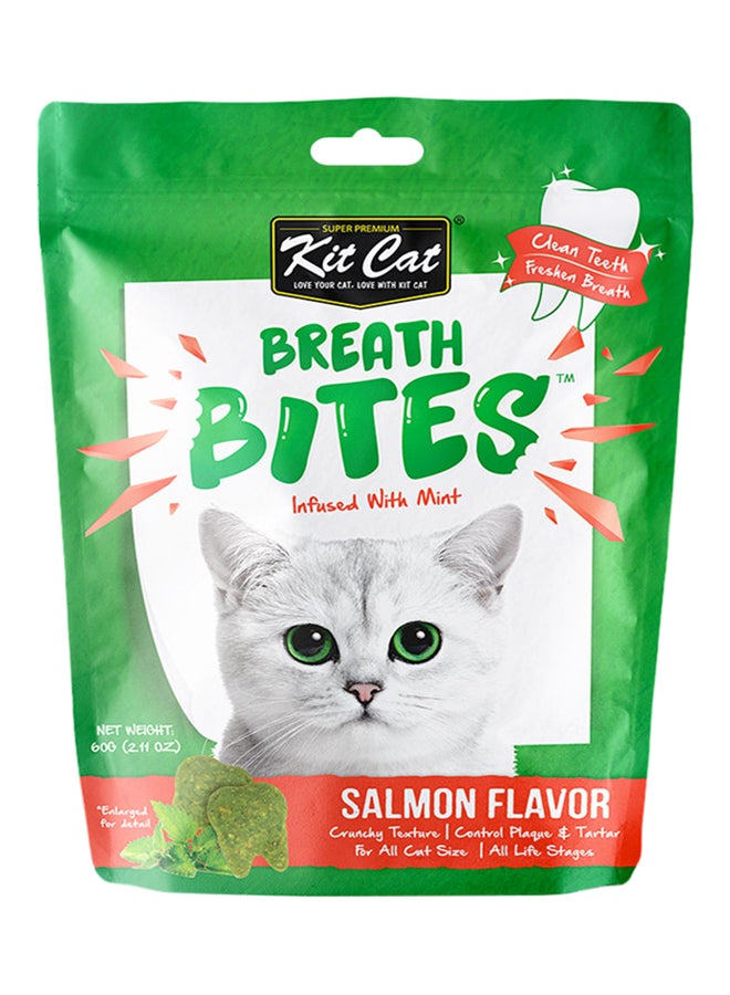 كيت كات طعام مُكافأة الحيوانات الأليفة "بريث بايتس" لتحسين رائحة فم الحيوانات الأليفة وبنكهة السلمون متعدد الألوان 60جرام