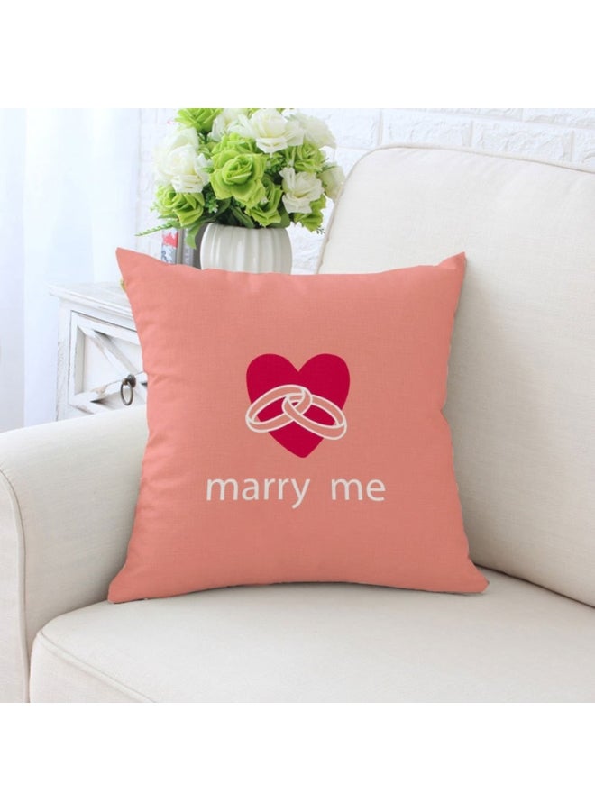 غطاء وسادة بطبعة عبارة "Marage Me Love" متعدد الألوان