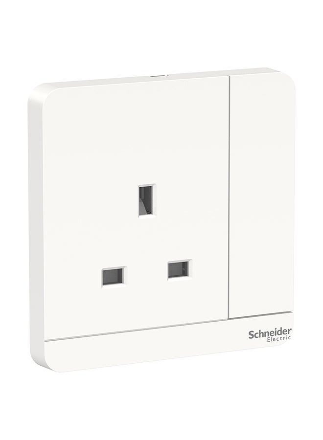 Schneider Electric 3P 13A 250V Socket White 3.17cm