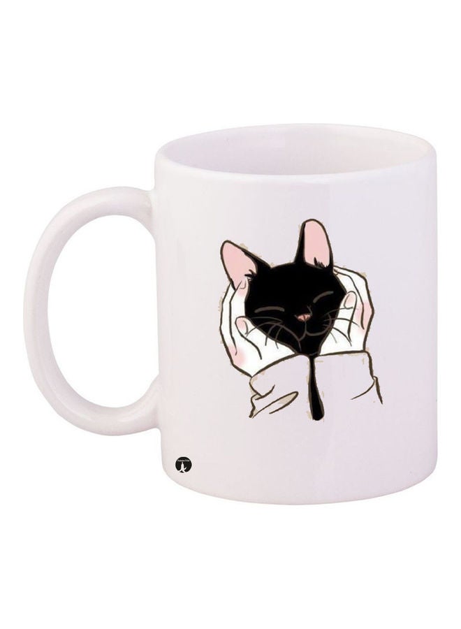 بي بي مج قهوة من السيراميك مزين بطبعة أبيض/ أسود