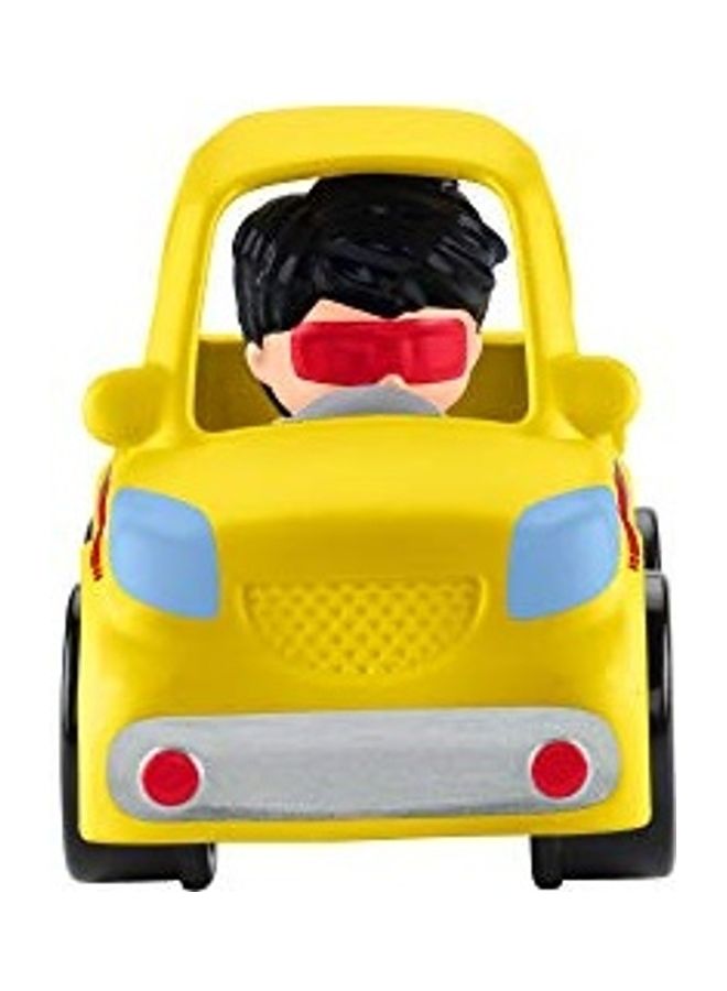 سيارة Little People Wheelies Micro Car - GMJ26 ~ سيارة SUV صغيرة صفراء مع خطوط حمراء مع قيادة رايان - v1628754189/N50024519A_3