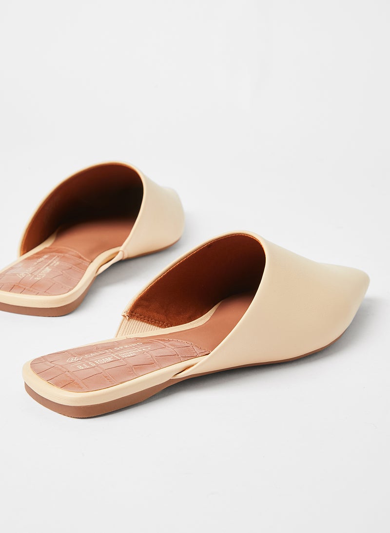 Effortless Pointed Slip Ons Beige - v1628771931/N49529904V_3