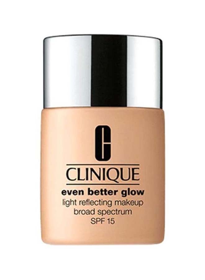 CLINIQUE Even Better Glow Light Reflecting Makeup SPF15 Neutral  - Image 1