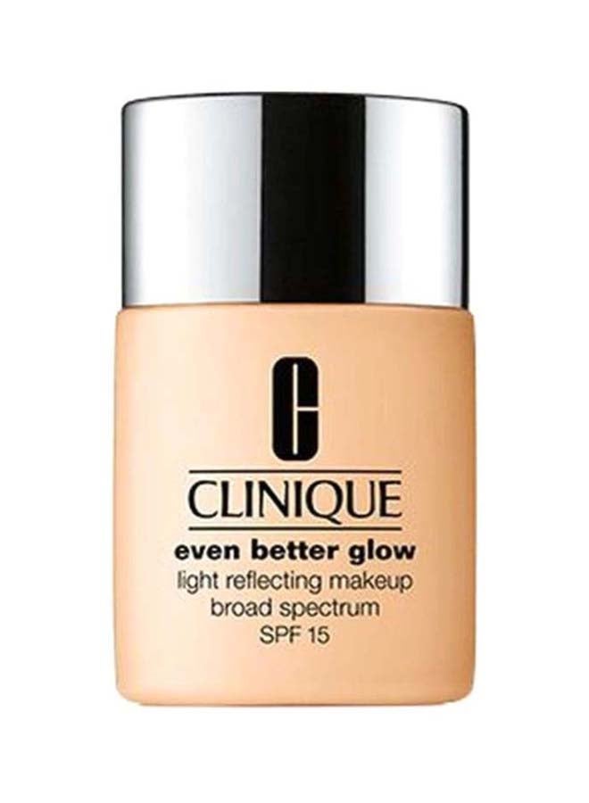 CLINIQUE - Even Better Glow Light Reflecting Makeup SPF15 Bone - Image 1