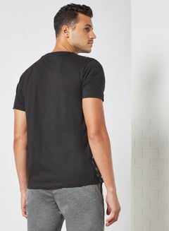 ABOF Graphic Printed Regular Fit Crew Neck T-Shirt Jet Black  - Image 2