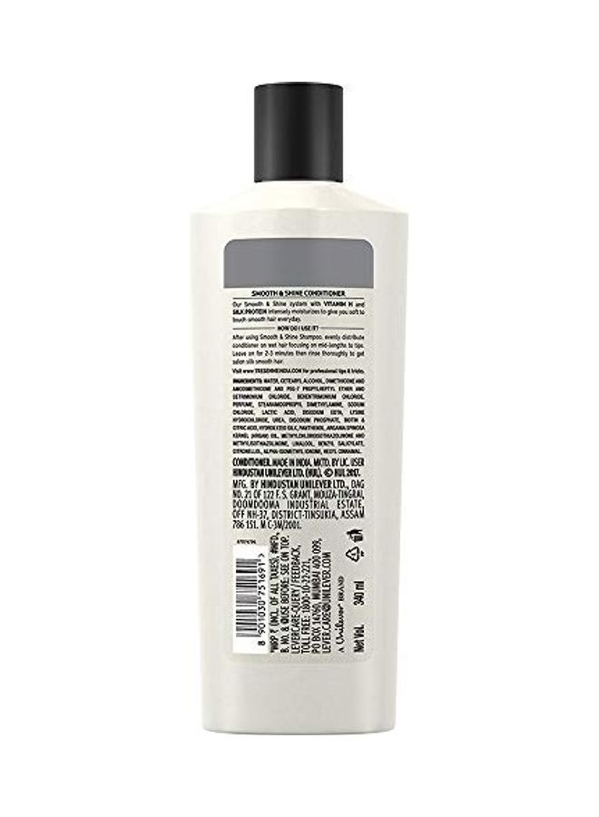 Tresemme Smooth & Shine Conditioner, with Vitamin H & Silk Protein White 340ml  - Image 3