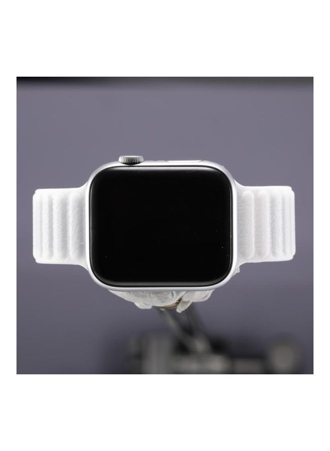 BGM - Silicone Replacement Wrist Strap For Apple Watch Series 6/SE/5/4 44mm And 3/2/1 42mm White - Image 1