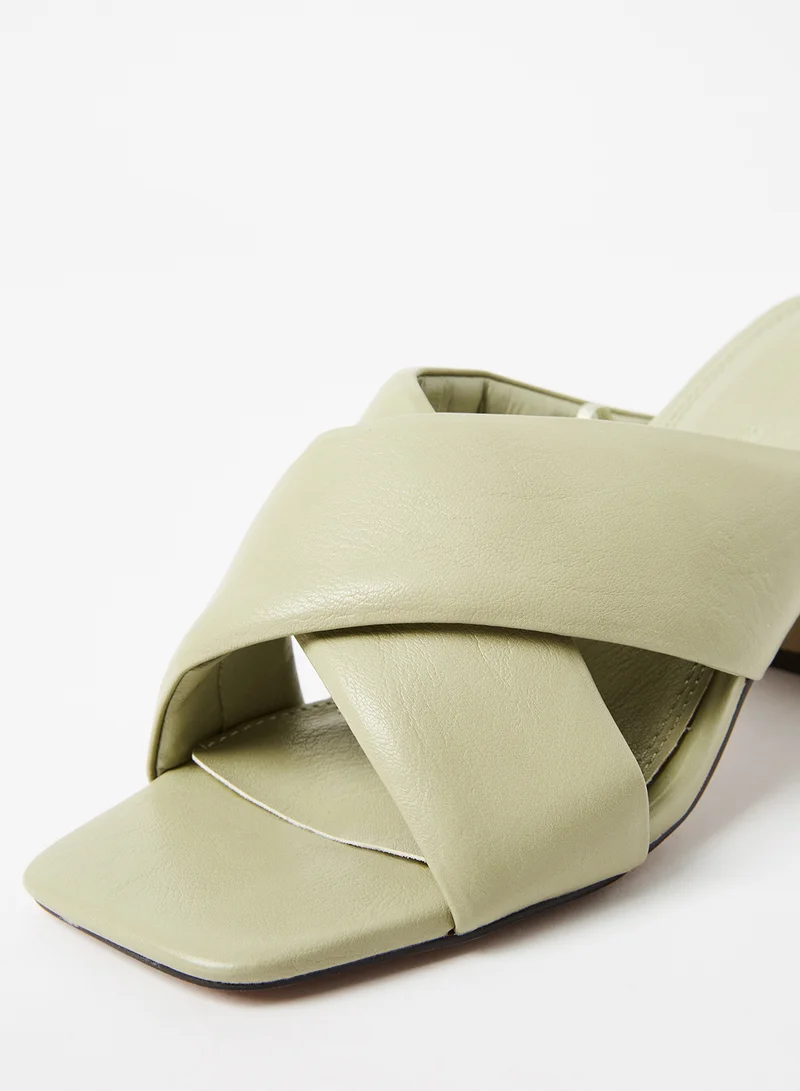 Reserved Klapki Block Heel Sandals Green