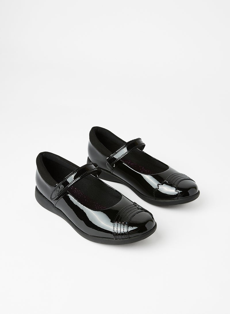clarks Kids Etch Beam Mary Janes Black  - Image 2