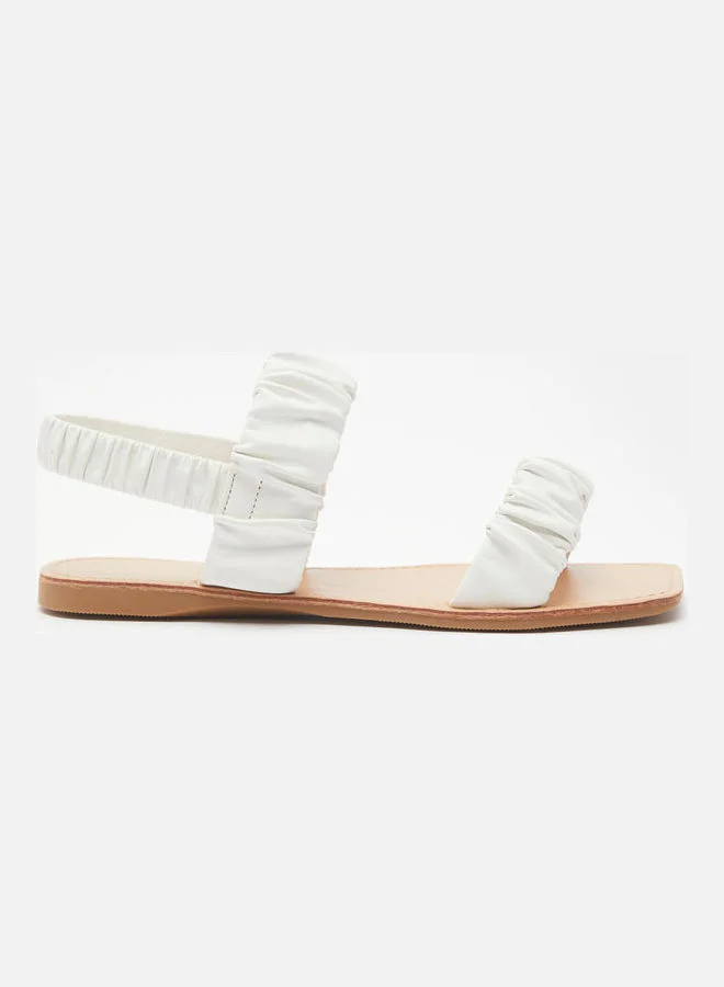 shoexpress Comfortable Flat Sandals White
