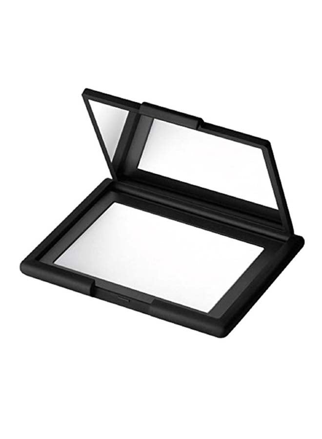 نارس بودرة مضغوطة عاكسة لتثبيت الماكياج لون كريستالي شبه شفاف - Image 2