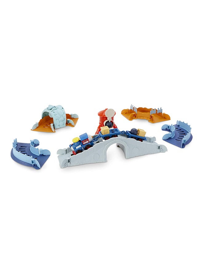 ليتل تايكس لعبة السكة الحديدية ران أويه من مجموعة سيارات سلامينج ريسرز 40x76.2x18.4سم - Image 4