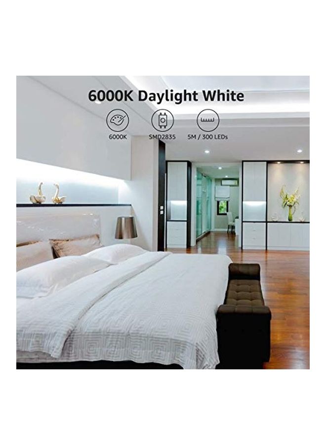 Generic - LED Strip Light With Remote Controller Multicolour 0.44kg - Image 1