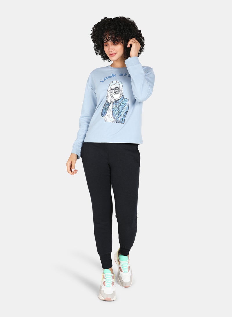 DRIP - Crew Neck Graphic Printed Sweatshirt Blue Fog - Image 1