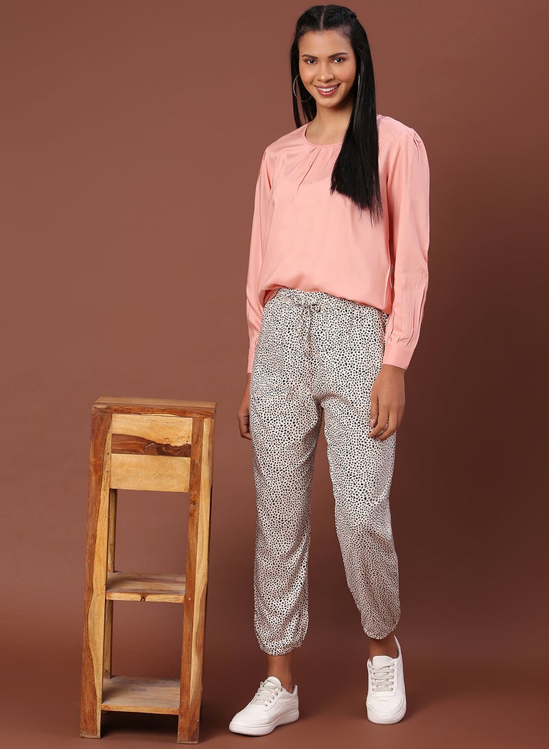 Aila Fashionable Casual Top Pink - Image 4