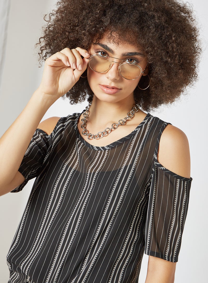 Aila Fashionable Top Black  - Image 4