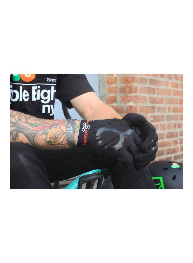 Triple 8 Exo Skin Gloves Small, Black 7.7 – 8inch  - Image 4