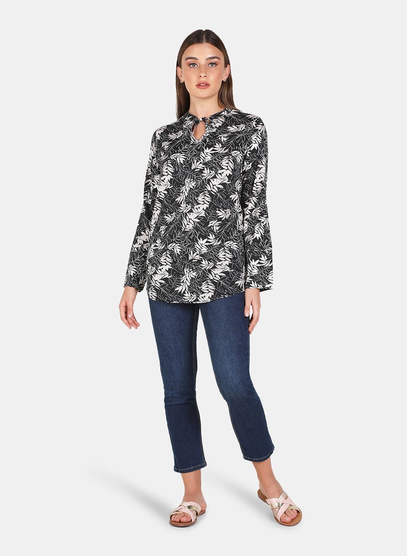 Aila Placement Printed Top Black/White  - Image 3