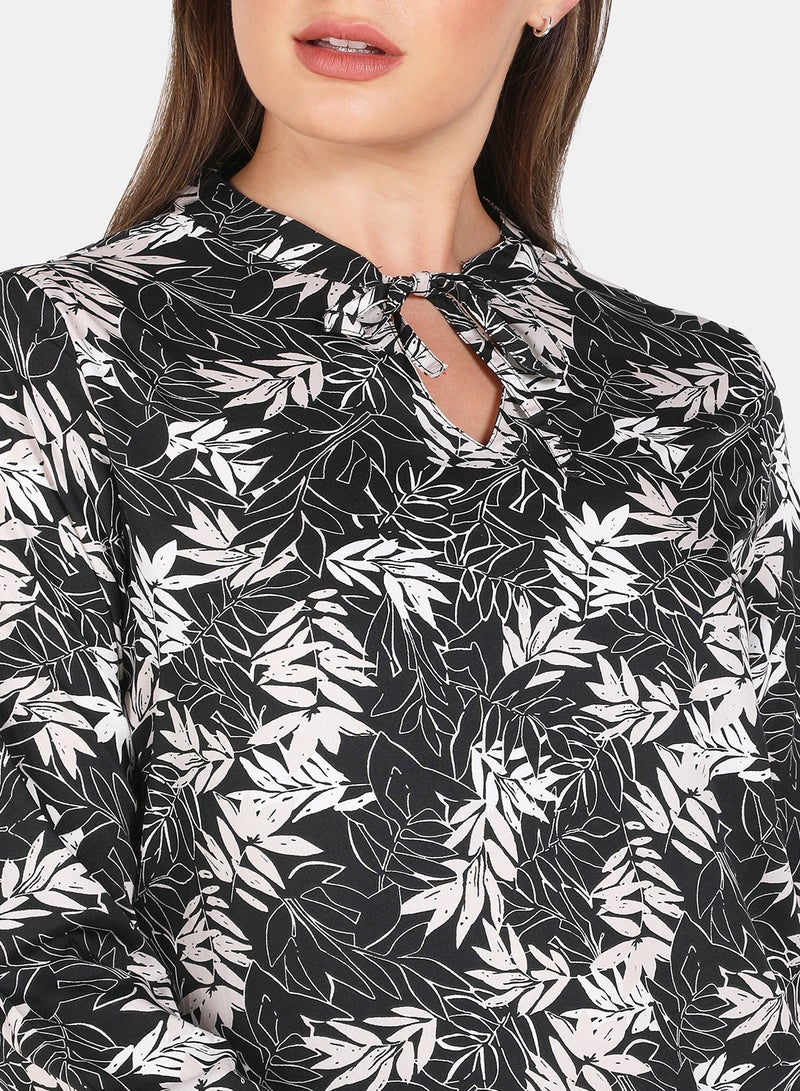 Aila Placement Printed Top Black/White  - Image 4