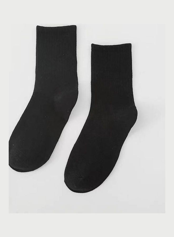 5 Pair Of Casual Socks Black/White  - Image 4