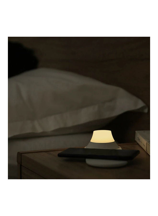Yeelight Magnetic Attraction Wireless Charger with LED Night Light White  - Image 4