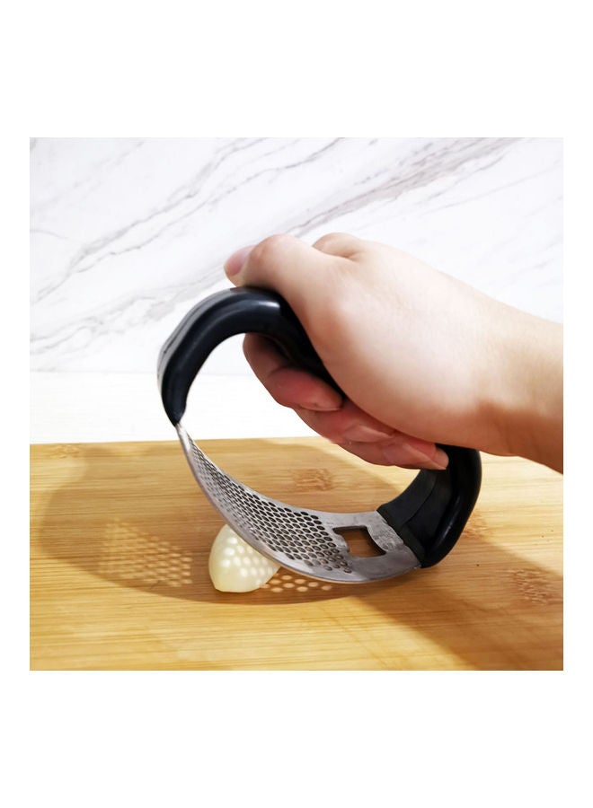 Generic - Multifunctional Manual Garlic Press Crusher with Bottle Opener Black 12x7x10cm - Image 1