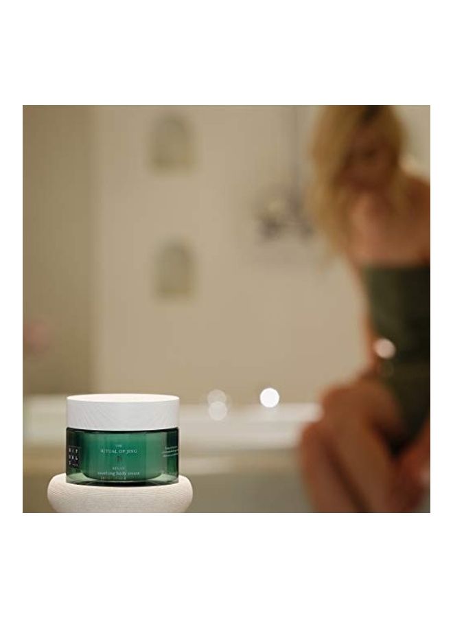 ريتوالز كريم ملطف للجسم من تشكيلة ذا ريتشوال أوف جينج أخضر - Image 2